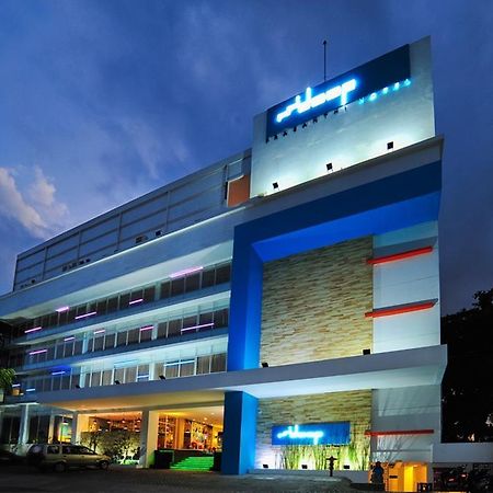 Idoop Hotel By Prasanthi Mataram Exterior foto