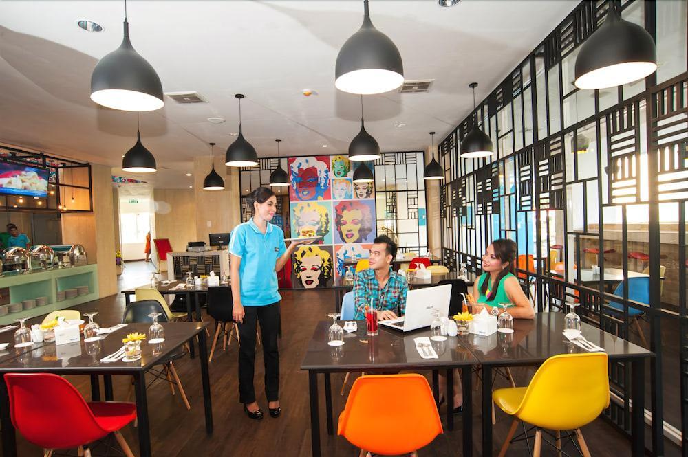 Idoop Hotel By Prasanthi Mataram Exterior foto