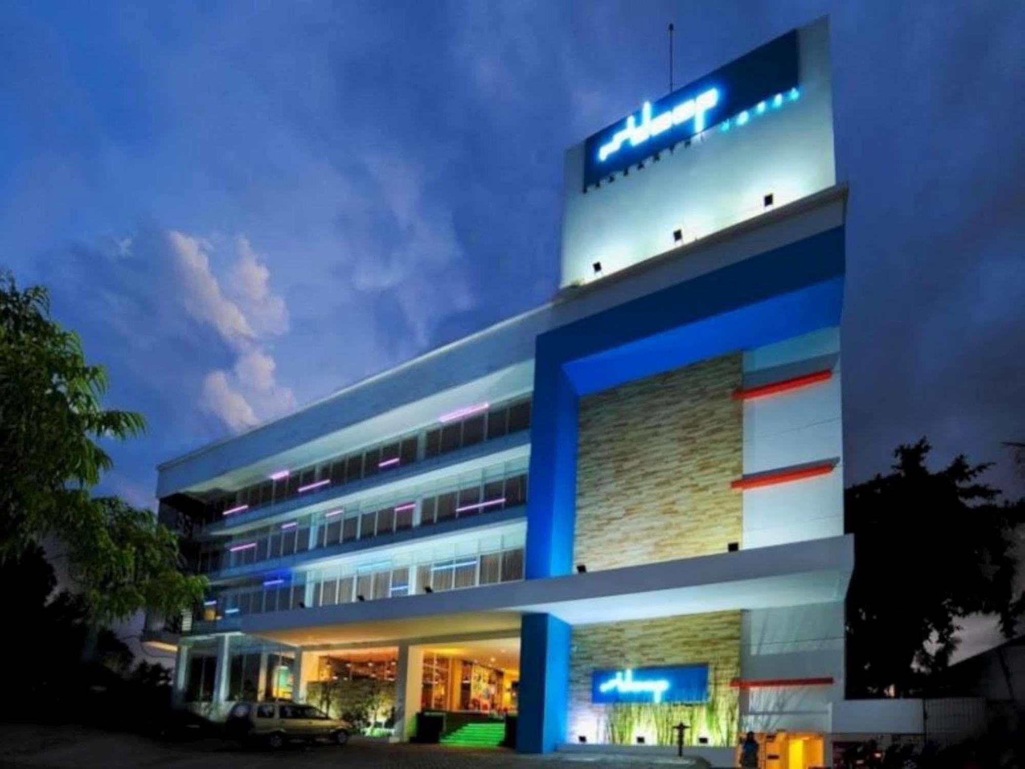 Idoop Hotel By Prasanthi Mataram Exterior foto